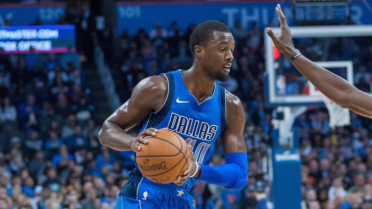 Während des Spiel kam die Nachricht, dass er ab sofort nicht mehr für die Dallas Mavericks aufläuft: Harrison Barnes.