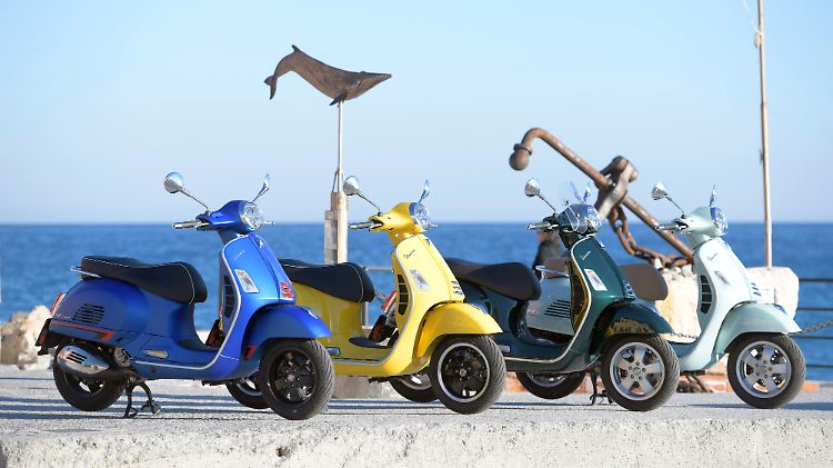 Die Vespa GTS gibt es als "Supersport", "Spezial", "Touring" mit Windschild und als Basismodell.