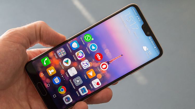 2018 war das Jahr der "Notch" - viele der Top-Modelle mit Einkerbung sind inzwischen viel günstiger.