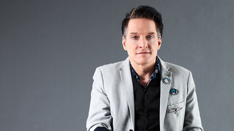 Bela B. Felsenheimer ist das, was man etwas altmodisch einen Tausendsassa nennt. Offenbar gibt es kaum etwas, das er nicht kann und macht.