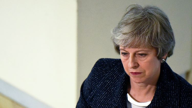 Theresa May rennt die Zeit davon.