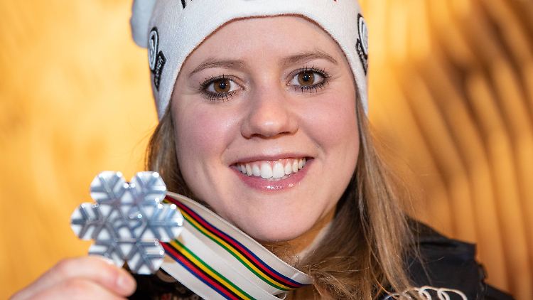 Endlich eine WM-Medaille: Viktoria Rebensburg verlässt Are als "glücklicher Mensch".