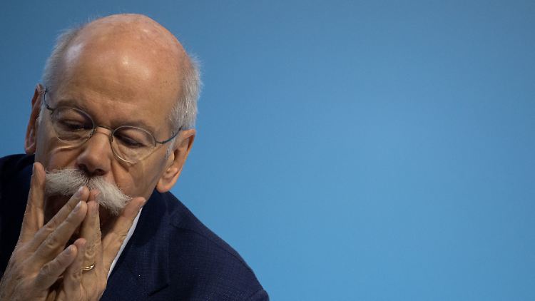Als "Jahr mit starkem Gegenwind" beschreibt Zetsche selbst sein letztes Jahr an der Daimler-Spitze. 
