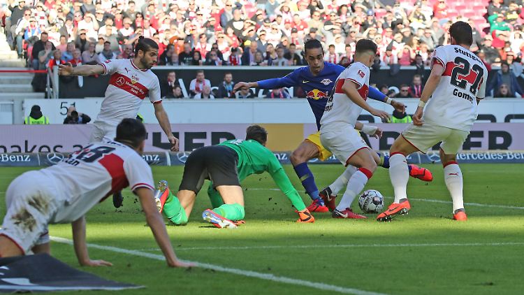 Gegen RB Leipzig behielt der VfB Stuttgart keinen Zähler im eigenen Stadion und hängt damit weiter mittendrin im Abstiegskampf.
