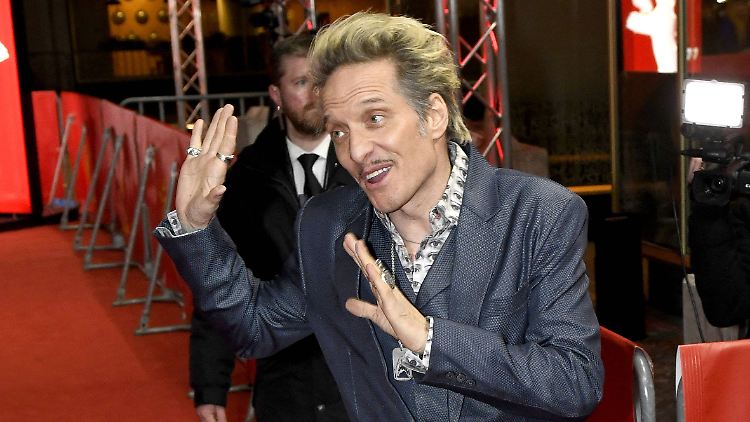 Bela B auf dem roten Teppich der Berlinale 2019, bei der Premiere von "M - Eine Stadt sucht einen Mörder".