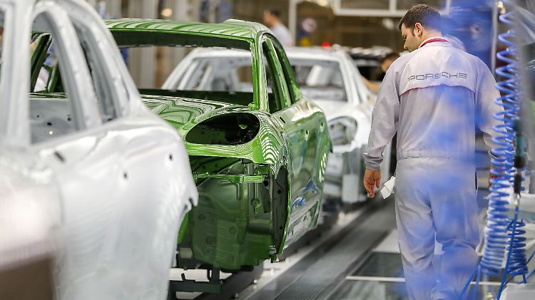 Die Staatsanwaltschaft will die Vorgänge bei Porsche genauer unter die Lupe nehmen.