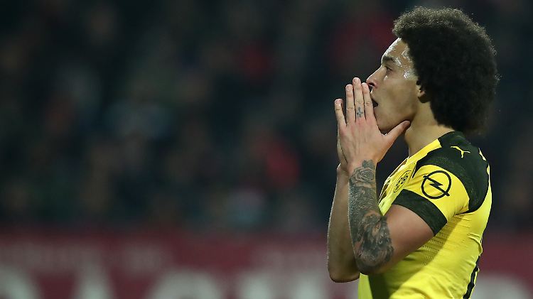Und plötzlich hat der BVB in der Tabelle nur noch drei Punkte Vorsprung auf den FC Bayern.