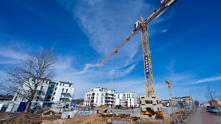 Die Immobilienbranche fordert vor allem, den Neubau stärker zu fördern, um die Lage auf dem Wohnungsmarkt zu entspannen.