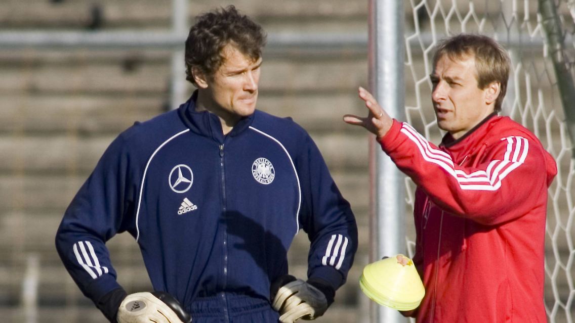 Als Bundestrainer hatte Jürgen Klinsmann (r.) Jens Lehmann bei der WM 2006 ins Tor der deutschen Nationalmannschaft gestellt.