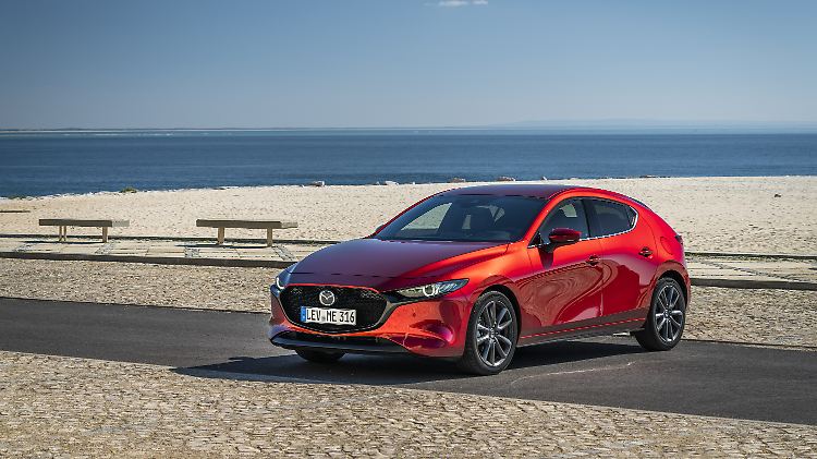 Kein Kniff im Blech soll den Blick auf den Mazda 3 stören.