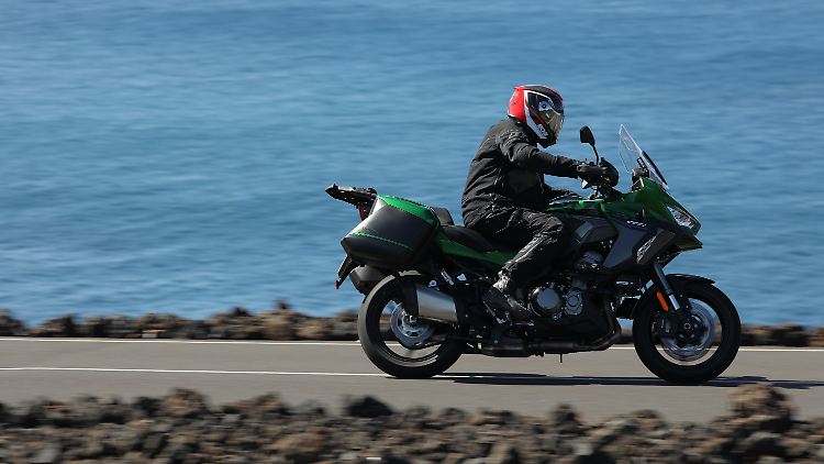Fast 260 Kilogramm Lebendgewicht bringt die neue Kawasaki Versys 1000 SE auf die Waage.