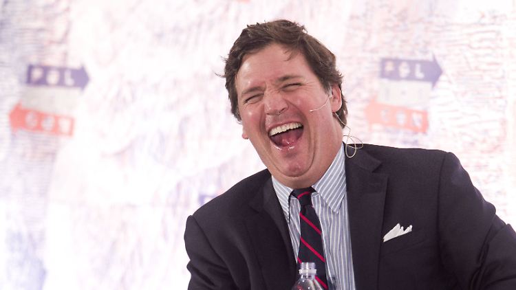 Tucker Carlson im Oktober 2018 bei einer Podiumsdiskussion in Los Angeles.