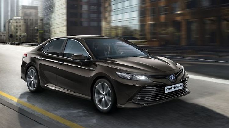Mit dem vor allen in den USA beliebten Camry will Toyota im Oberhaus wildern.