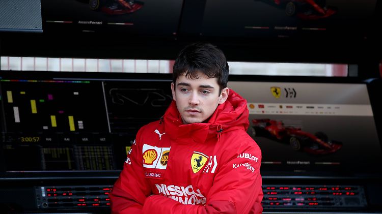 "Wenn Mattia demnächst das Problem hat, mit zwei schnellen Fahrern umgehen zu müssen, wäre das für mich ein gutes Zeichen", sagt Charles Leclerc.