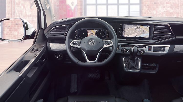 Das 10,25 Zoll breite digitale Cockpit aus den PKW-Modellen informiert nun auch im großen, nach wie vor eckigen VW.