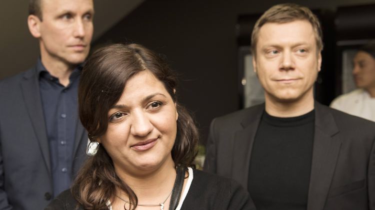 Die beiden Spitzenkandidaten der Linken für die Europawahl: Özlem Alev Demirel (li.) und Martin Schirdewan