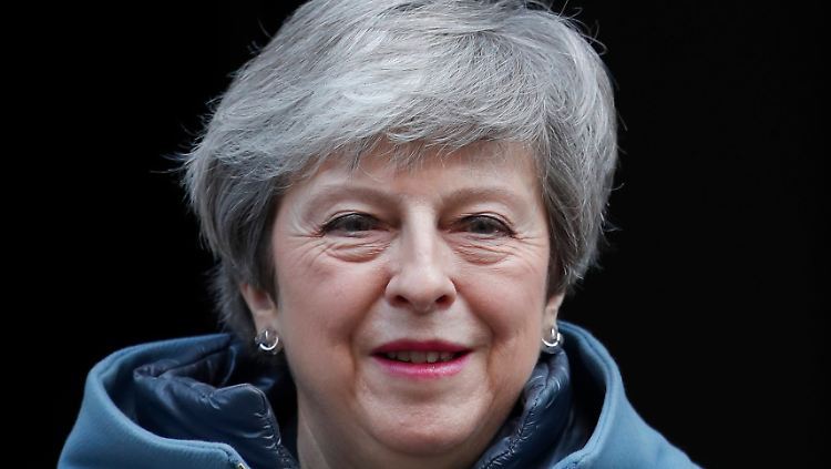 Theresa May hat ihre Partei nicht hinter sich - selbst ihr Kabinett ist zerrissen.