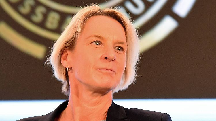 Martina Voss-Tecklenburg übernahm die Frauen-Nationalmannschaft Ende 2018 von Horst Hrubesch.