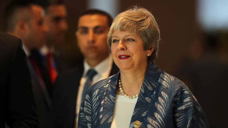 Theresa May nach ihrer Ankunft im ägyptischen Scharm-el-Scheich.