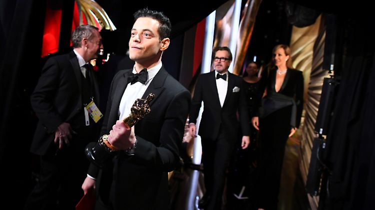 Er ist der Champion: Die Rolle des Rocksängers Freddie Mercury katapultiert Rami Malek an die Spitze der Hollywood-Schauspieler.