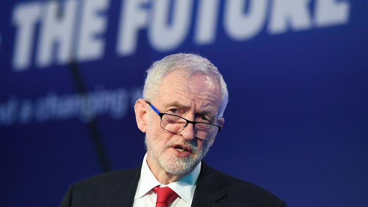 Labour-Chef Corbyn will mit seiner Partei einen "schädlichen Tory-Brexit" verhindern.