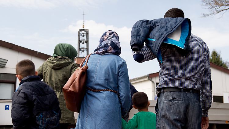 701 syrische Familienmitglieder kamen in diesem Monat bereits nach Deutschland. (Symbolbild)