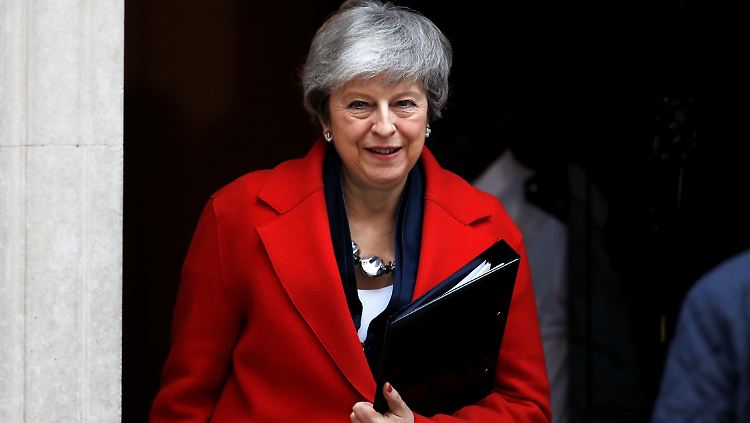 Theresa May stellte den Abgeordneten ihren Fahrplan für die kommenden Tage vor.