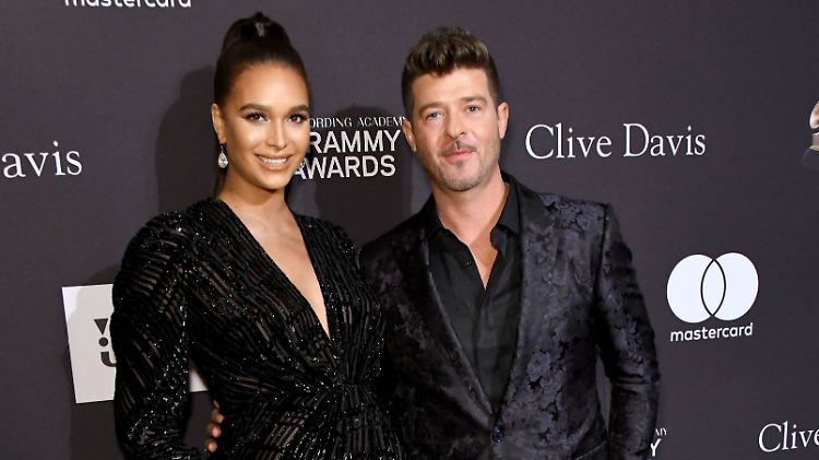 Jetzt, wo Kind Nummer zwei auf der Welt ist, dauert es sicher auch mit der Hochzeit zwischen Robin Thicke und seiner April nicht mehr lange.