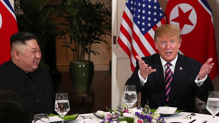Trump und Kim Ende Februar in Hanoi: Kurz darauf wurde der Gipfel abgebrochen.