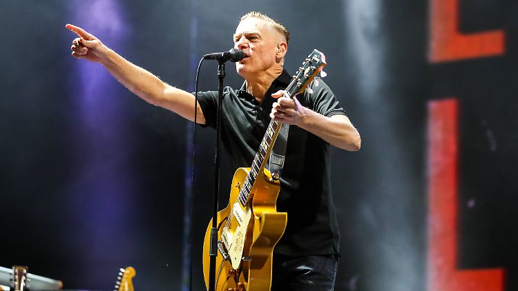 Bryan Adams beim "Kaaboo Cayman Festival" am 15. Februar 2019 auf den Cayman-Inseln.