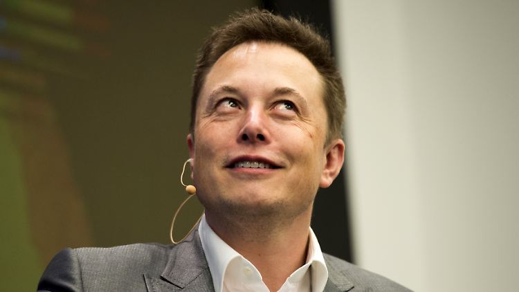 Mit der Wahrheit nimmt es Elon Musk nicht ganz so genau. Nun kostet das Tesla richtig Geld.