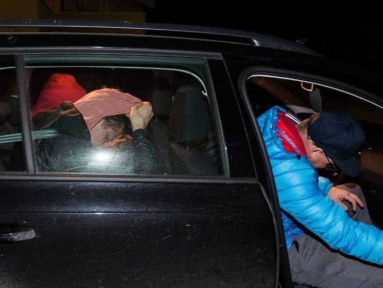 Die estnischen Ski-Langläufer Karel Tammjärv und Andreas Veerpalu wurden bei einer Razzia in Seefeld festgenommen.