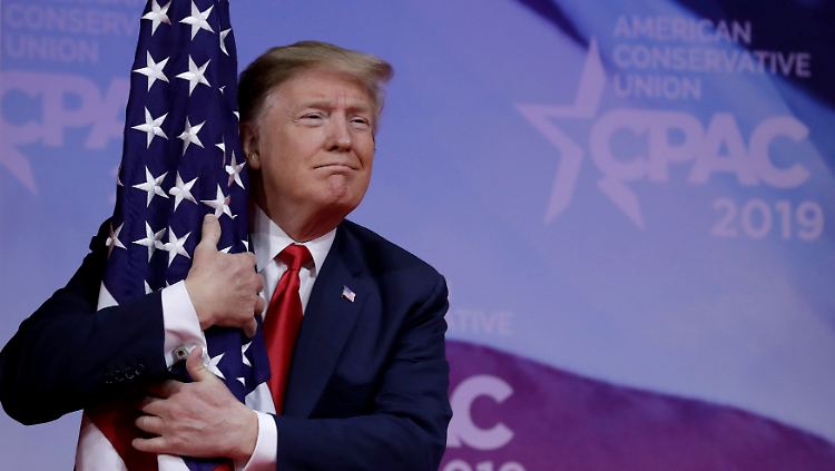 Trump ist unbelehrbar und selbstgewiss wie eh und je. 