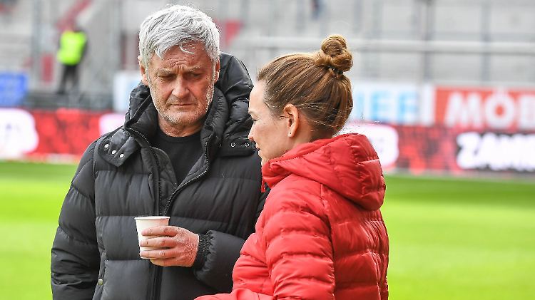 "Das hat mit Vertrauen zu tun und ist wenig reparabel": Armin Veh in Ingolstadt.