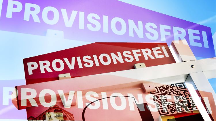 Wer ohne Makler verkauft, schlägt die Provision gerne auf den Verkaufspreis auf.