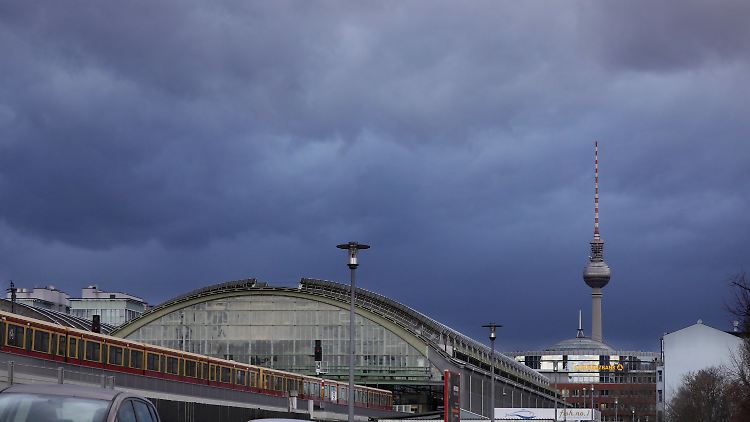 In Berlin zog am Abend ein Unwetter über die Stadt.