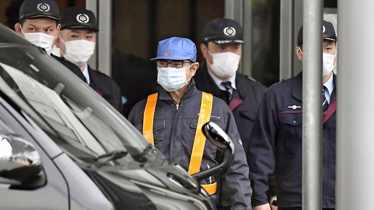 Carlos Ghosn verließ das japanische Gefängnis mit einer Tarnung.