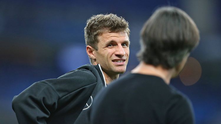 Nix mehr mit "Gaudibursch" - Thomas Müller ist knatschig.
