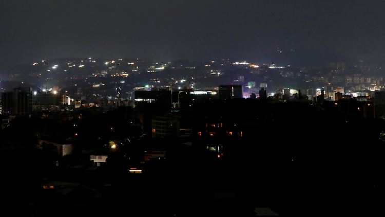 Der Stromausfall führte in der Hauptstadt Caracas zu einem Verkehrschaos.