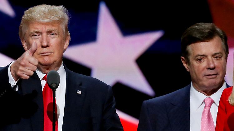 Donald Trump (l.) und sein damaliger Wahlkampfmanager Paul Manafort im Juli 2016.