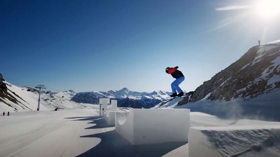 ParkouSnowboard.jpg