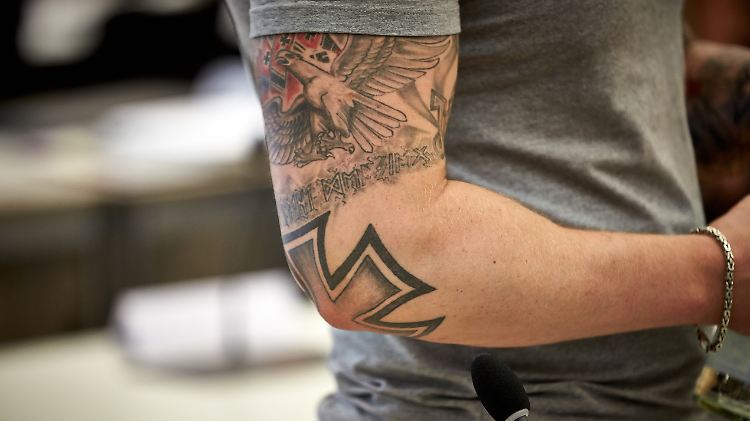 Rechtsextremismus-Experten beobachten eine "zunehmende Militanzbereitschaft" von Neonazi-Kampfsportlern.
