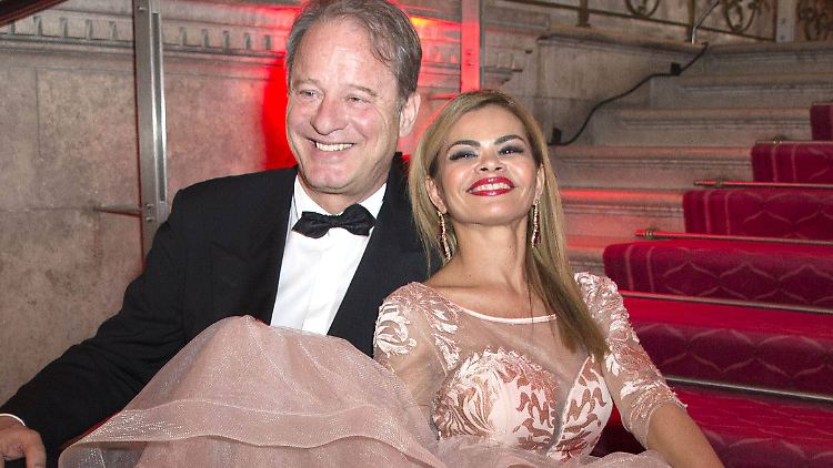 Tom Gerhardt und seine Lebensgefährtin Nadja da Silva.