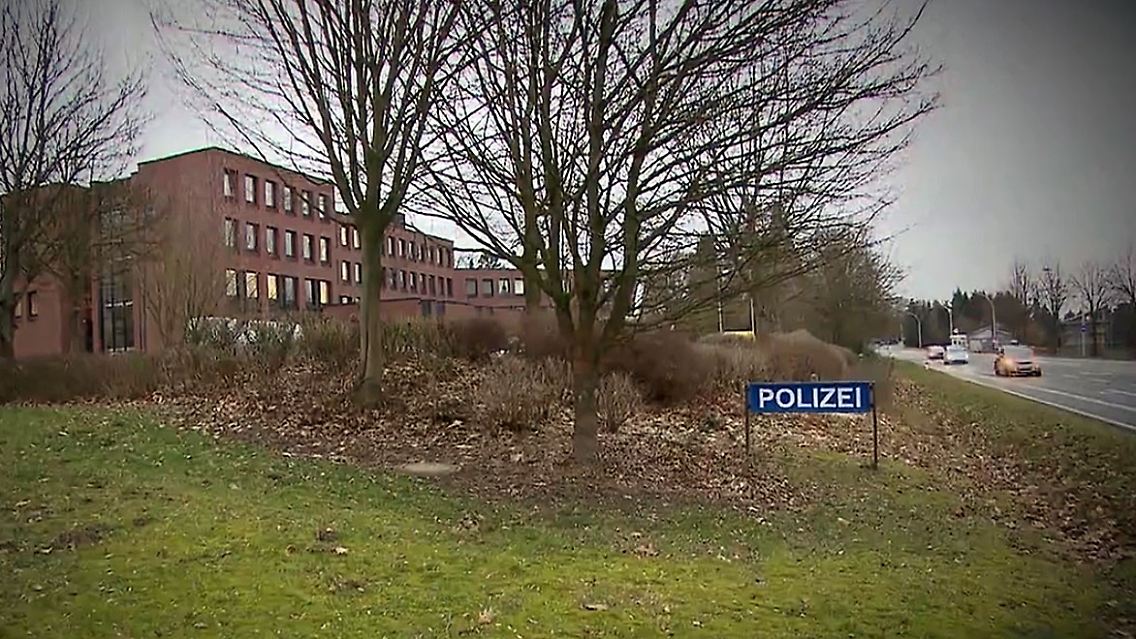 NICHTVERWENDENPolizeiLügde-1.jpg