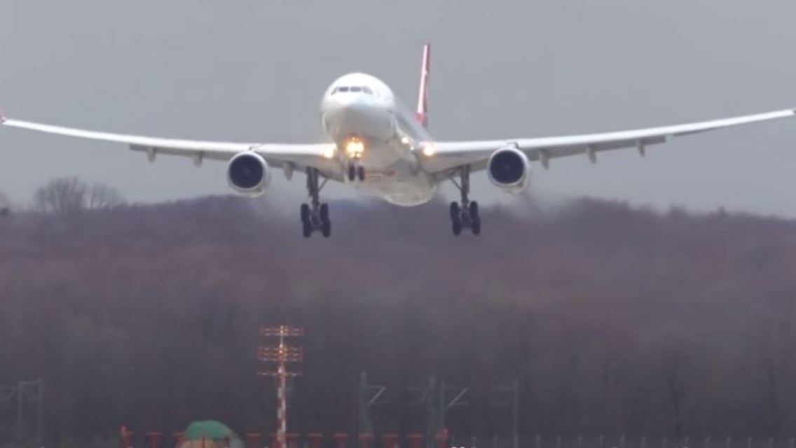 Landung Düsseldorf.JPG