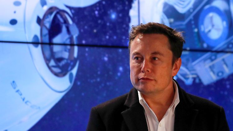 Mit seinem Raumfahrtprojekt SpaceX hat Musk derzeit Erfolg - wegen Tesla streitet er sich mit der SEC.