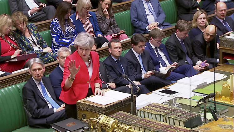 Premierministerin May stand am Dienstagnachmittag im Unterhaus Rede und Antwort.
