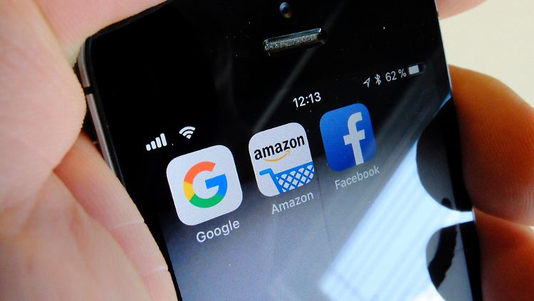 Auf den Smartphones dieser Welt zu Hause: Google, Amazon und Facebook.