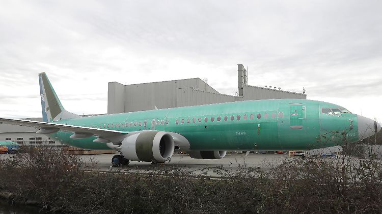 Immer mehr Länder erteilen dem Unglücksflieger 737 Max Startverbot. Für Boeing geht es um alles.
