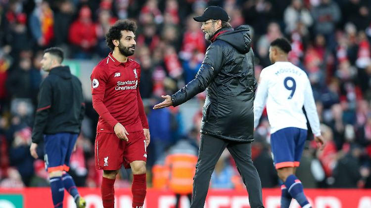 Klopp und sein Stürmerstar: Mohammed Salah hat sich beim FC Liverpool unentbehrlich gemacht.